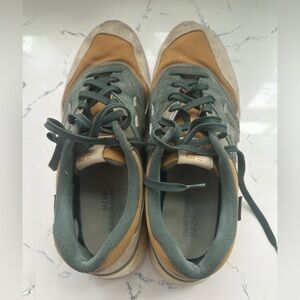New Balance 997H Men’s 12 Green Tan Suede Casual Sneakers